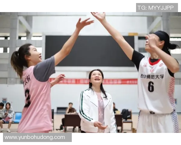 李丽专访：从青涩少女到排球明星的成长之路与心路历程回顾